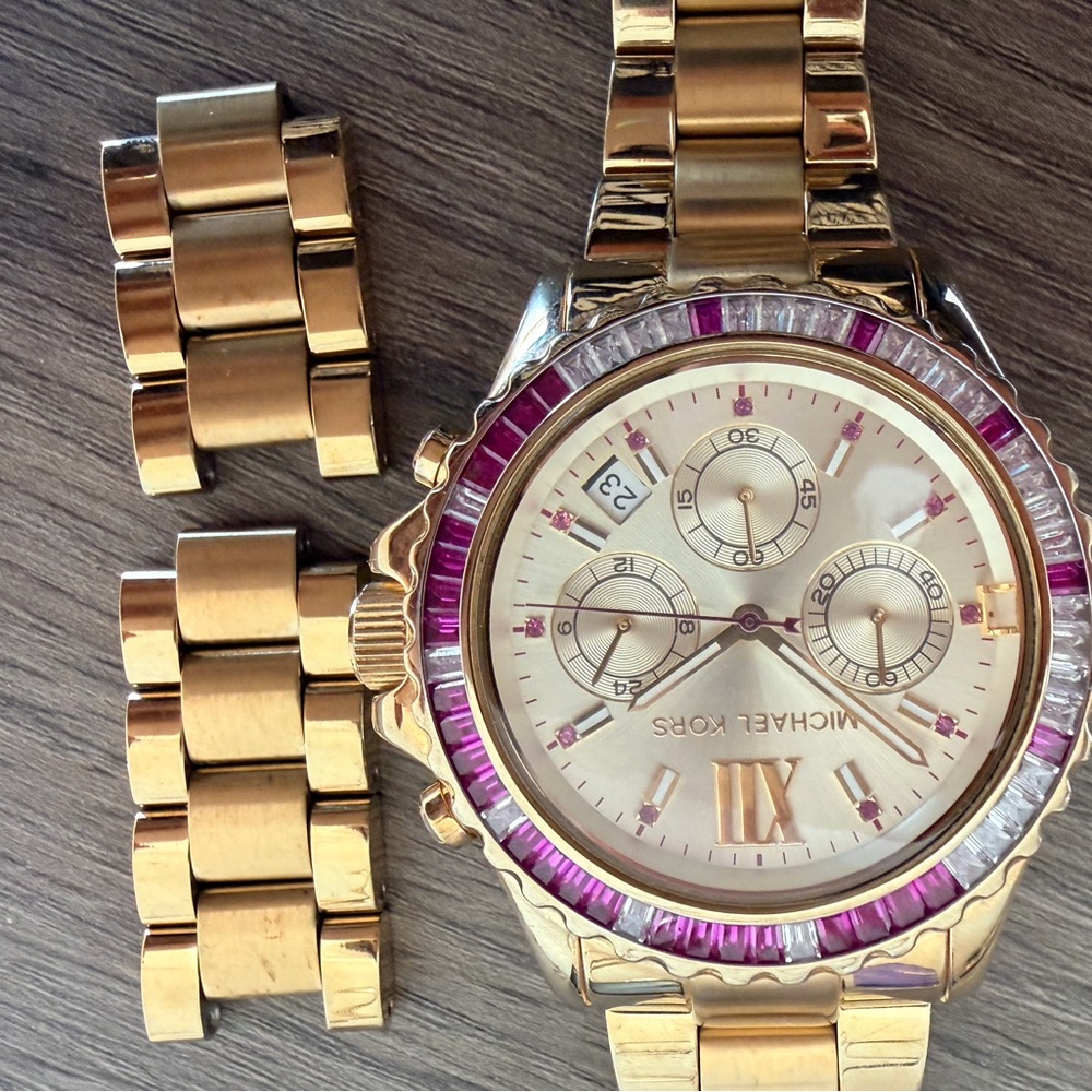Michael Kors Gold and Pink Chronograph Watch - Picture 4 of 4